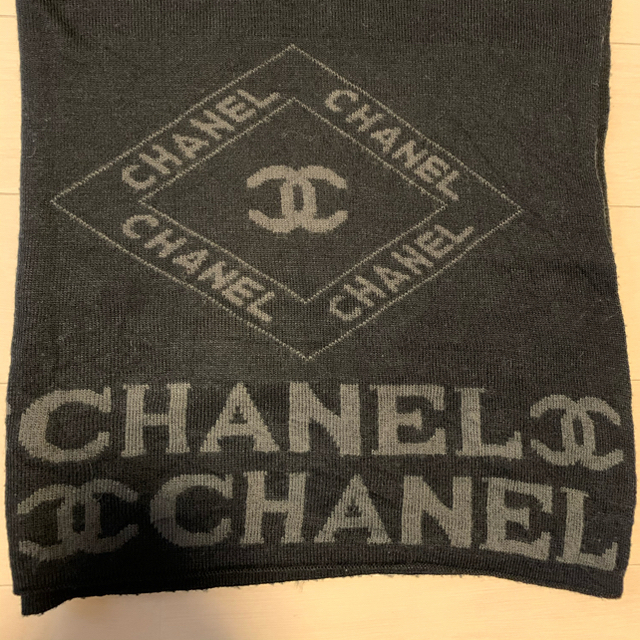 CHANEL(シャネル)のゆぅゆぅ様専用【美品】シャネル マフラー ストール レディースのファッション小物(マフラー/ショール)の商品写真