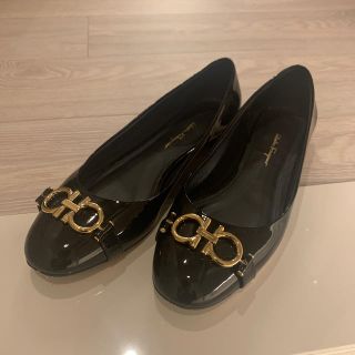 サルヴァトーレフェラガモ(Salvatore Ferragamo)の春セール🌸フェラガモ　フラットシューズ(バレエシューズ)