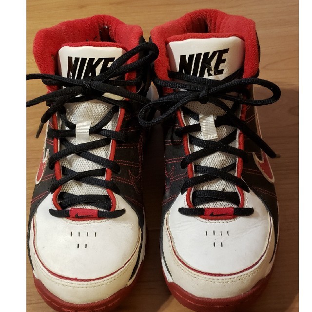 NIKE(ナイキ)のNIKE　スニーカー　23㎝ キッズ/ベビー/マタニティのキッズ靴/シューズ(15cm~)(スニーカー)の商品写真