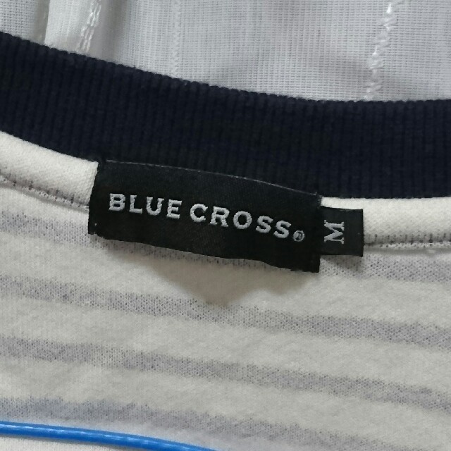 bluecross(ブルークロス)のＢＬＵＥ ＣＲＯＳＳ カーディガン キッズ/ベビー/マタニティのキッズ服男の子用(90cm~)(ジャケット/上着)の商品写真