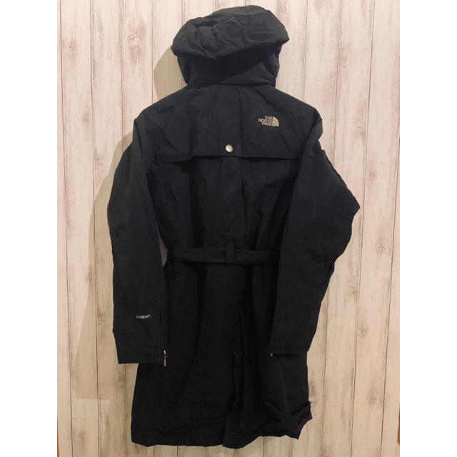 THE NORTH FACE(ザノースフェイス)のTHE NORTH FACE  Laney Trench 激レア　ブラックコート レディースのジャケット/アウター(ミリタリージャケット)の商品写真