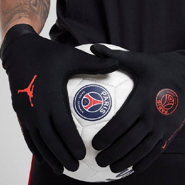 NIKE(ナイキ)の国内正規品 Paris Saint-Germain jordan Groves メンズのファッション小物(手袋)の商品写真