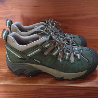 キーン(KEEN)のkeen トレッキングシューズ レディース(登山用品)