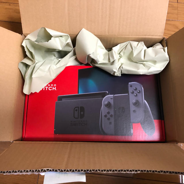 新品　未開封　Nintendo Switch グレー　本体　新型