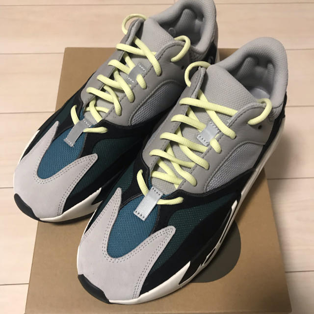 ADIDAS YEEZY BOOST 700 29.0cm