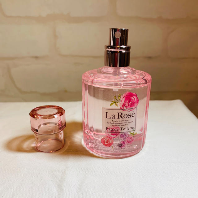 HOUSE OF ROSE(ハウスオブローゼ)のハウスオブローゼ  ラ・ローゼ　オードトワレ RG 50mL コスメ/美容の香水(香水(女性用))の商品写真