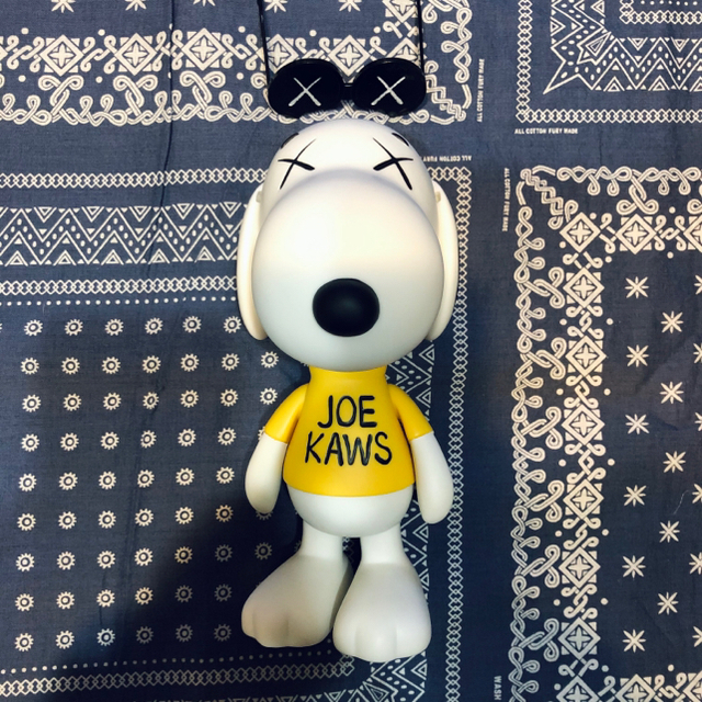 MEDICOM TOY(メディコムトイ)のORIGINAL FAKE kaws × PEANUTS スヌーピーフィギュア エンタメ/ホビーのフィギュア(その他)の商品写真