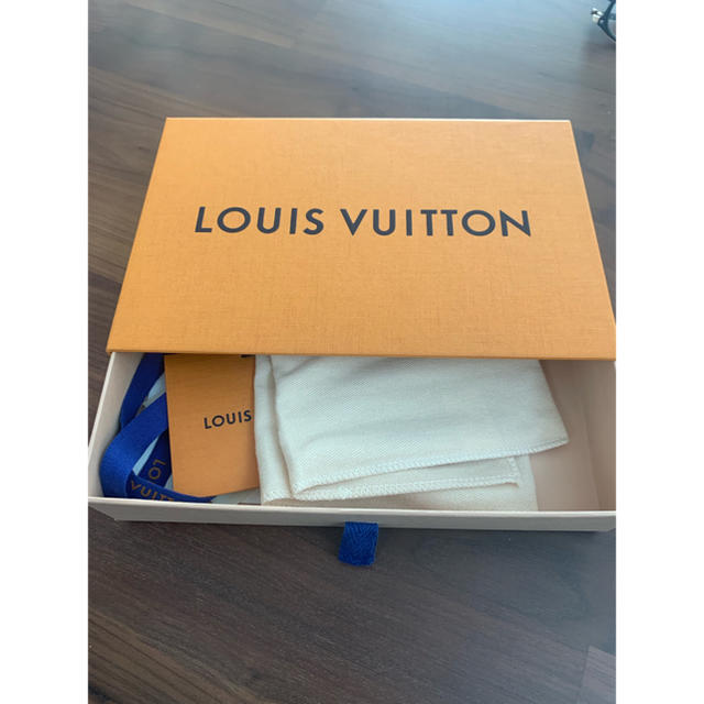 LOUIS VUITTON(ルイヴィトン)のルイヴィトン タイガラマ カードケース メンズのファッション小物(折り財布)の商品写真