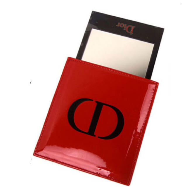 Christian Dior(クリスチャンディオール)のDior 鏡 新品 ロゴ入り レディースのファッション小物(ミラー)の商品写真
