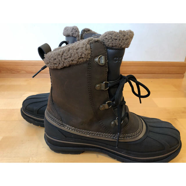 crocs(クロックス)のyossy さん専用 クロックス スノーブーツ メンズの靴/シューズ(ブーツ)の商品写真