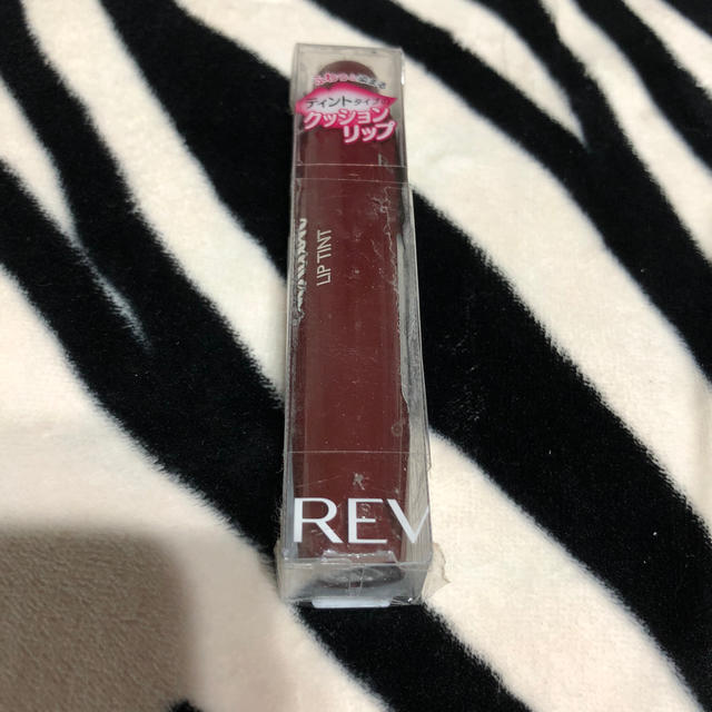 REVLON(レブロン)のレブロン キス クッション リップ ティント 270(4.4ml) コスメ/美容のベースメイク/化粧品(口紅)の商品写真