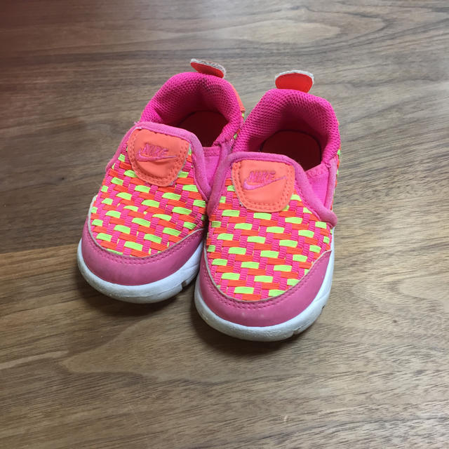 NIKE(ナイキ)のNIKE kids スニーカー 子供 靴 キッズ/ベビー/マタニティのベビー靴/シューズ(~14cm)(スニーカー)の商品写真