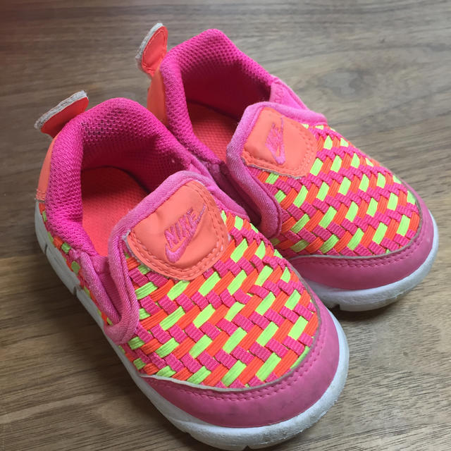 NIKE(ナイキ)のNIKE kids スニーカー 子供 靴 キッズ/ベビー/マタニティのベビー靴/シューズ(~14cm)(スニーカー)の商品写真