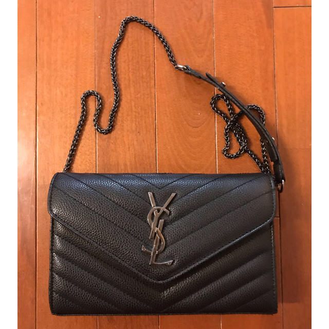 Saint Laurent(サンローラン)のサンローラン　ショルダーチェーンバッグ レディースのバッグ(ショルダーバッグ)の商品写真