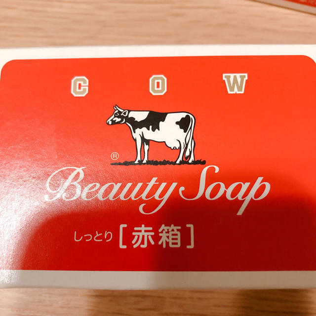 牛乳石鹸(ギュウニュウセッケン)の限定！奈良version牛乳石鹸 コスメ/美容のボディケア(ボディソープ/石鹸)の商品写真