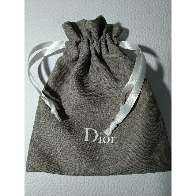 Dior(ディオール)のDior　巾着　一枚 レディースのファッション小物(ポーチ)の商品写真