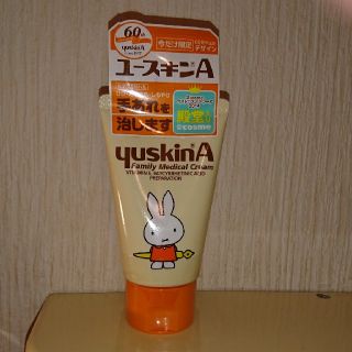 ユースキン(Yuskin)のユースキンA ミッフィーチューブ(60g)(ハンドクリーム)