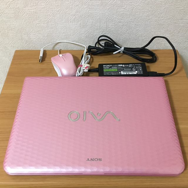 SONY VAIO VPCEG14FJ ピンク　Win10 アップグレード可