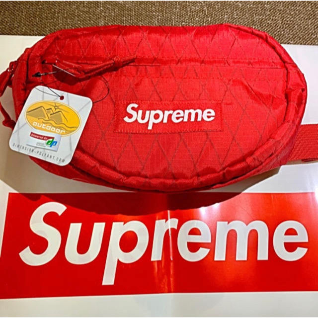 Supreme(シュプリーム)のSupreme 2018AW - Waist Bag (Red) メンズのバッグ(ウエストポーチ)の商品写真