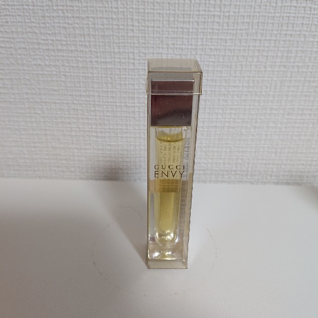 Gucci(グッチ)のグッチ エンヴィ 3ml×2本セット☆ コスメ/美容の香水(香水(女性用))の商品写真