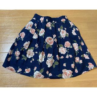 マジェスティックレゴン(MAJESTIC LEGON)のMAJESTIC LEGON*花柄スカート(ひざ丈スカート)