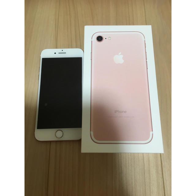 スマホ/家電/カメラiPhone7 Rose Gold 32GB SIMフリー