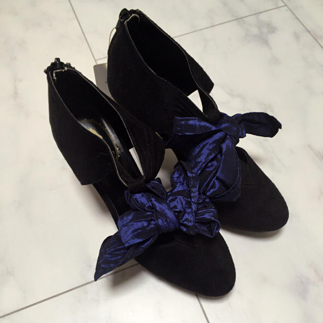 ARROW(アロー)のブラックパンプスヒール♡ レディースの靴/シューズ(ハイヒール/パンプス)の商品写真