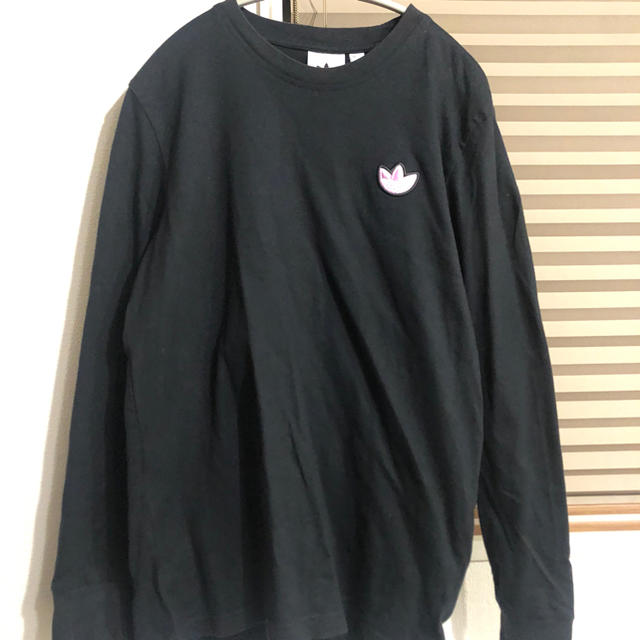 adidas(アディダス)の＊adidas originals＊黒ロンT＊アディダスオリジナル＊ メンズのトップス(Tシャツ/カットソー(七分/長袖))の商品写真