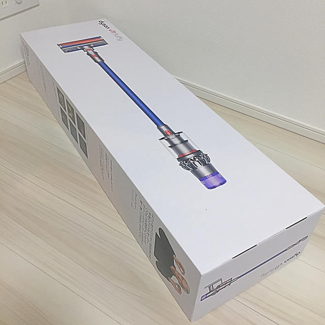 Dyson(ダイソン)のdyson v11 fluffy スマホ/家電/カメラの生活家電(掃除機)の商品写真