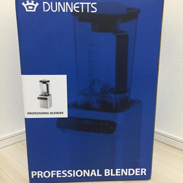 DUNNETTS PROFESSIONAL BLENDER スマホ/家電/カメラの調理家電(ジューサー/ミキサー)の商品写真
