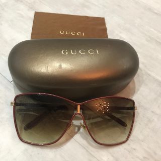 グッチ(Gucci)のグッチ　サングラス　赤メタルフレーム⭐︎レア品(サングラス/メガネ)