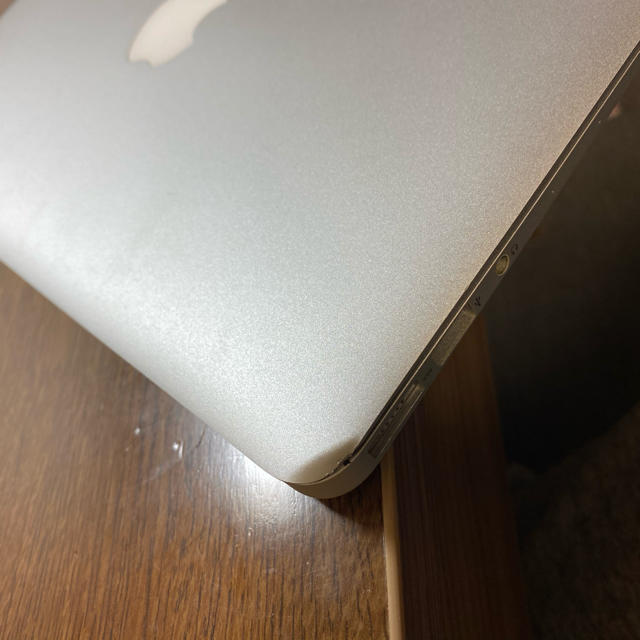 Apple(アップル)のMacBook Air11.6インチ early2014 ジャンク品 スマホ/家電/カメラのPC/タブレット(ノートPC)の商品写真