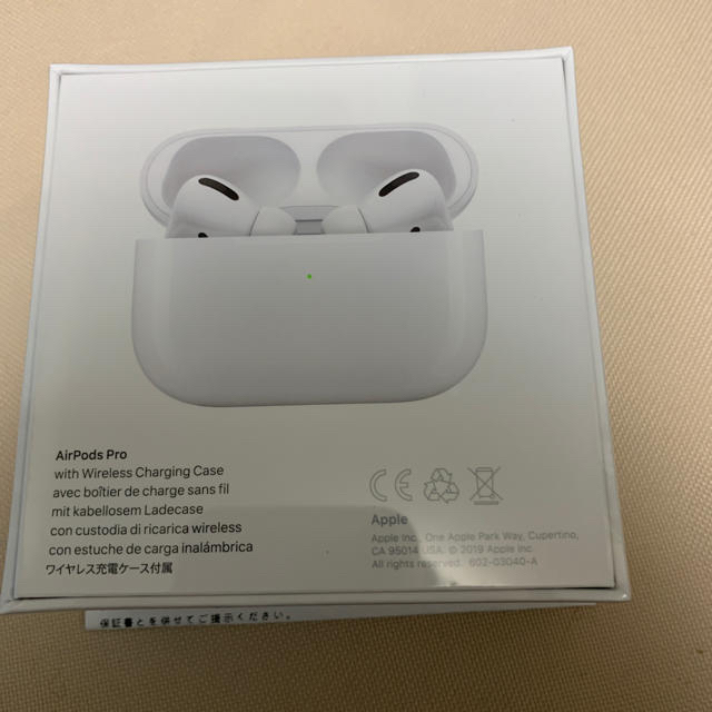 apple airpods pro MWP22J/A 1