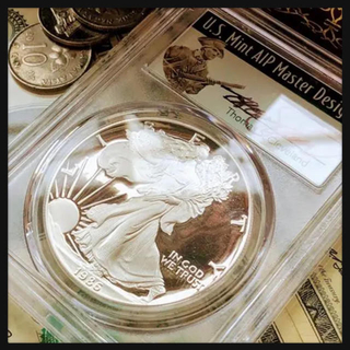 今だけ大特価★世界5枚激レアコイン 1986年 シルバーイーグル銀貨 PCGS(貨幣)