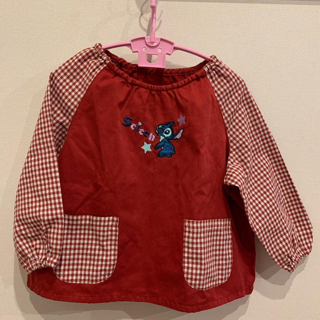 Disney(ディズニー)のディズニー　スティッチ　スモック キッズ/ベビー/マタニティのキッズ服女の子用(90cm~)(その他)の商品写真