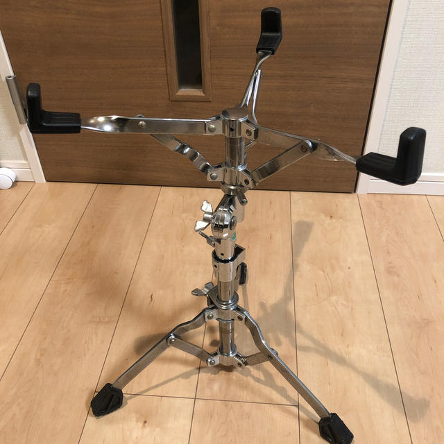 TAMA スネアスタンド 楽器のドラム(スタンド)の商品写真