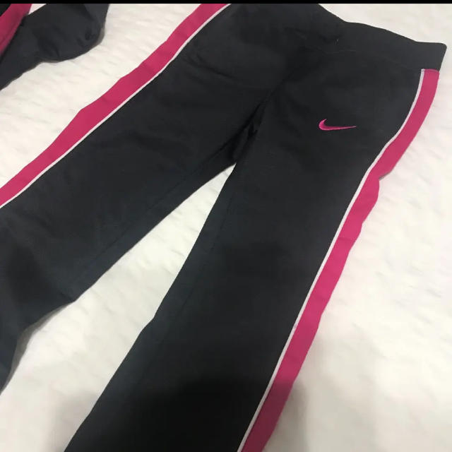 NIKE(ナイキ)のNIKE セットアップ　3T キッズ/ベビー/マタニティのキッズ服女の子用(90cm~)(その他)の商品写真