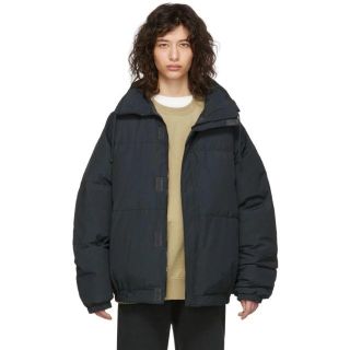 フィアオブゴッド(FEAR OF GOD)のFOG Essentials Puffer Jacket Black L(ダウンジャケット)