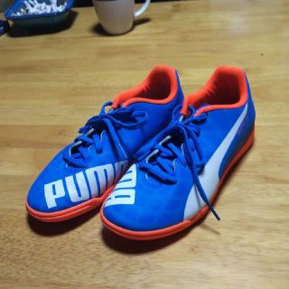 プーマ(PUMA)のプーマ フットサルシューズ22.5cm(シューズ)