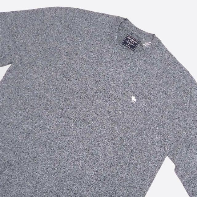 Abercrombie&Fitch(アバクロンビーアンドフィッチ)の★新品★アバクロンビー&フィッチ★クルーネックセーター (Grey/XL) メンズのトップス(ニット/セーター)の商品写真