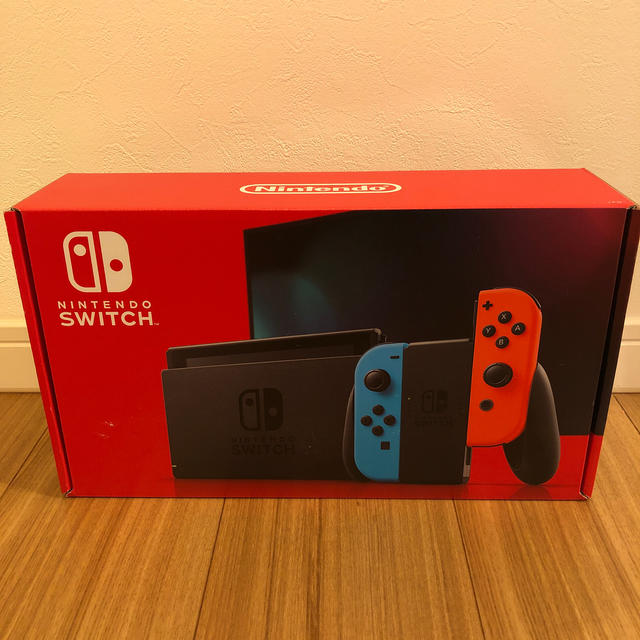 新型 Nintendo Switch ネオンブルー/レッド