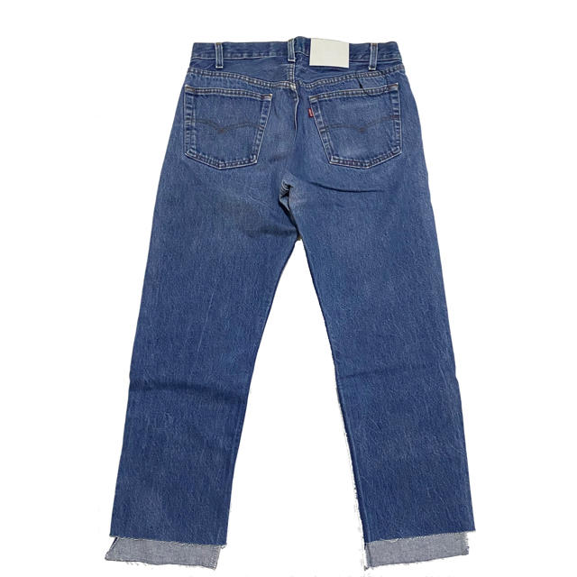 UNUSED(アンユーズド)の【新品】UNUSED Levi's リメイクジーンズ アンユーズド メンズのパンツ(デニム/ジーンズ)の商品写真