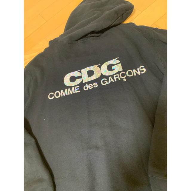 COMME des GARCONS(コムデギャルソン)のコム・デ・ギャルソン　ジップパーカー メンズのトップス(パーカー)の商品写真