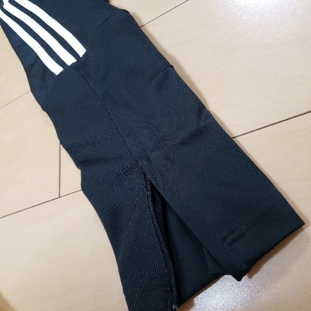 adidas(アディダス)のadidas 130 トレーニングパンツ キッズ/ベビー/マタニティのキッズ服男の子用(90cm~)(パンツ/スパッツ)の商品写真