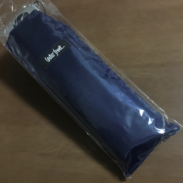 ウォーターフロント ポケフラット 折りたたみ傘 薄型 軽量 紺 ネイビー メンズのファッション小物(傘)の商品写真