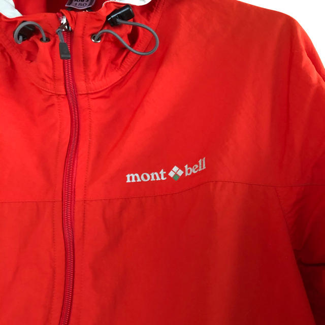 mont bell(モンベル)の超美品　モンベル150 キッズ/ベビー/マタニティのキッズ服男の子用(90cm~)(ジャケット/上着)の商品写真