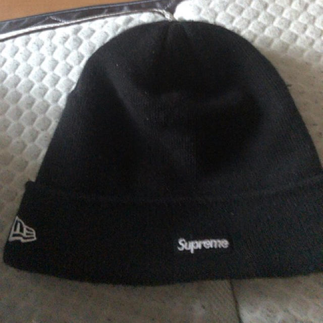 Supreme(シュプリーム)のSupreme S Logo Beanie 17aw Sロゴ ビーニー ニット帽 メンズの帽子(ニット帽/ビーニー)の商品写真
