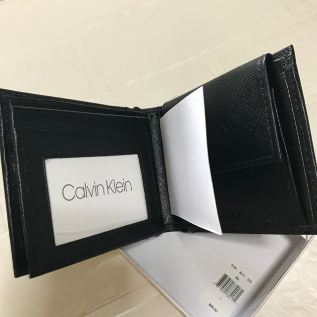 Calvin Klein 【希少デザイン☆】カルバンクライン 2つ折り財布の通販 by 【PR確認必須】CK＆TM正規店｜カルバンクラインならラクマ