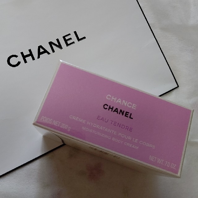 CHANEL(シャネル)の【ひー22 様】シャネル チャンス オー タンドゥル ボディ クリーム 200g コスメ/美容のボディケア(ボディクリーム)の商品写真