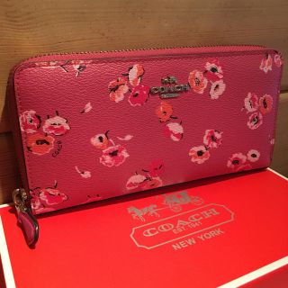 コーチ(COACH)のCOACH 花柄　ラウンドジップ  長財布(財布)